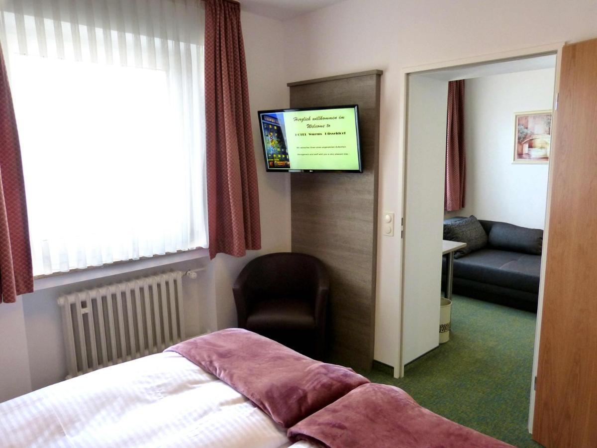 Hotel Wurms Düsseldorf Extérieur photo