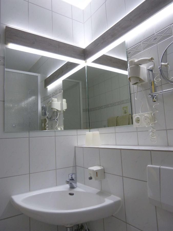 Hotel Wurms Düsseldorf Extérieur photo